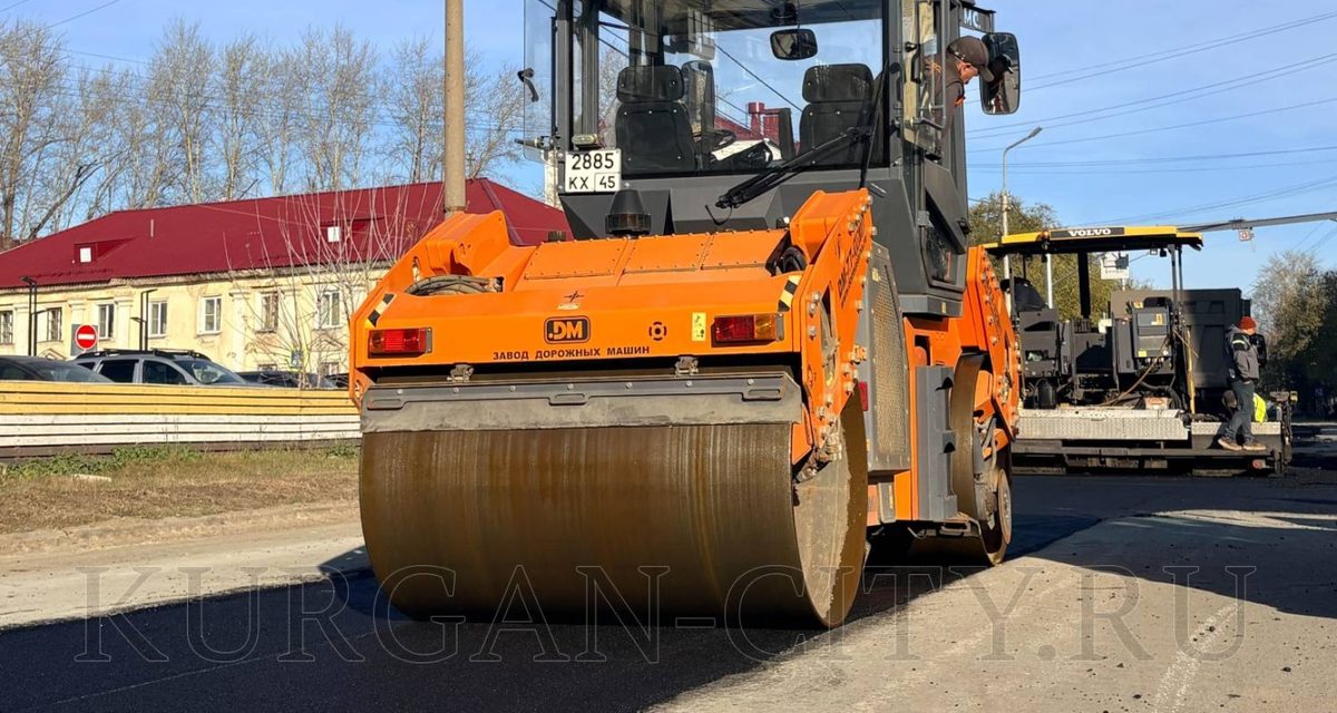 На Свердлова укладывают асфальт и обещают открыть дорогу раньше срока
